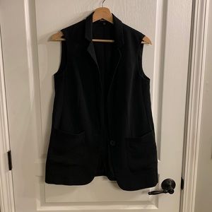 Sleeveless Black Blazer